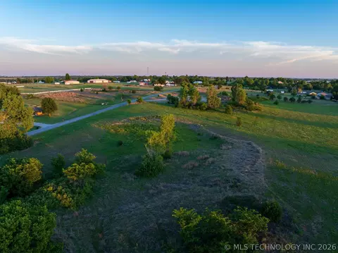 4 W County Rd, Tuttle, OK 73089 photo 9