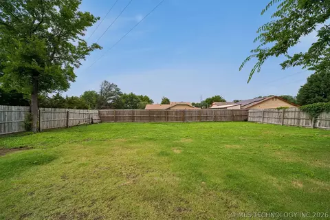 479 E 137th St, Glenpool, OK 74033 photo 19