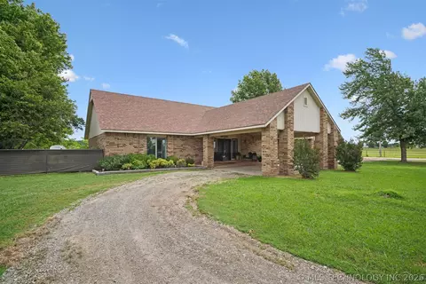 17955 E Highway 20 Hwy, Claremore, OK 74019