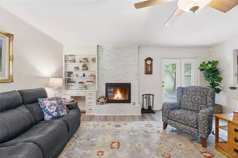 1598 E 60th St, Tulsa, OK 74105 photo 5