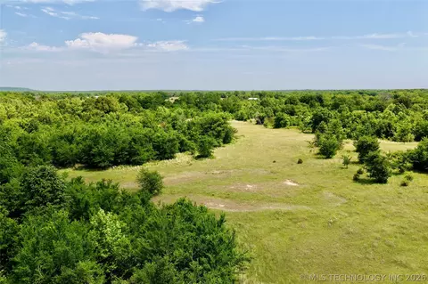 E 1130 Road, Eufaula, OK 74432 photo 2