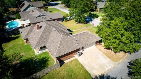 View/Area - 7020 E 89th St, Tulsa, OK 74133 photo 2 of 6