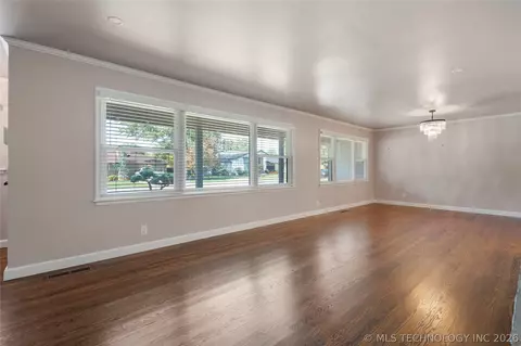 Living - 3631 S Gary Pl, Tulsa, OK 74105 photo 5 of 5