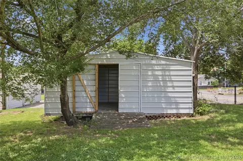 2747 E 4th St, Tulsa, OK 74104 photo 29
