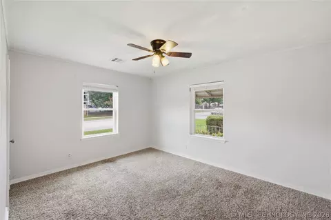2747 E 4th St, Tulsa, OK 74104 photo 10