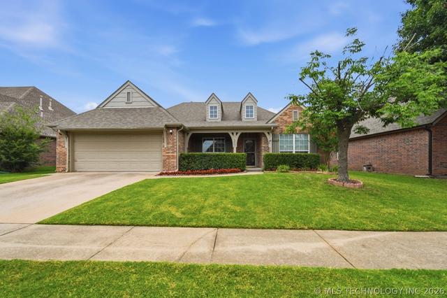 12521 S Date Pl, Jenks, OK 74037