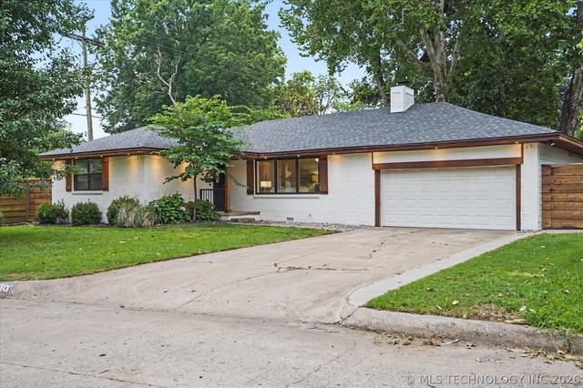 5610 S Columbia Ave, Tulsa, OK 74105