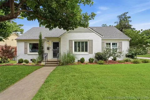 2445 E 18th St, Tulsa, OK 74104 photo 1