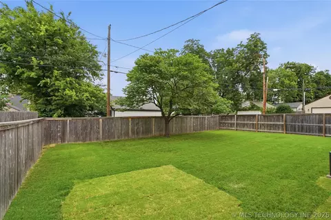 2445 E 18th St, Tulsa, OK 74104 photo 41