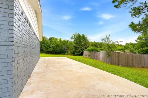 3731 Bloomfield Loop, Ada, OK 74820 photo 35