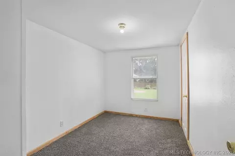 Bedroom - 215 E Florida, Durant, OK 74701 photo 3 of 10