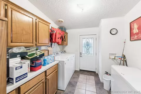 2128 E 4675, Pryor, OK 74361 photo 29