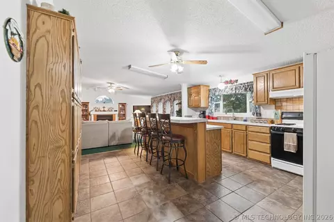 2128 E 4675, Pryor, OK 74361 photo 20