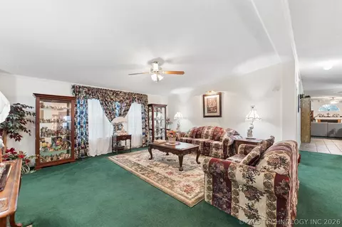2128 E 4675, Pryor, OK 74361 photo 9
