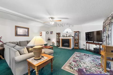 2128 E 4675, Pryor, OK 74361 photo 25