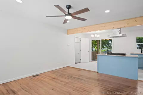 Living - 4237 E Young Pl, Tulsa, OK 74115 photo 1 of 4