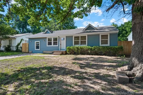 Exterior - 4237 E Young Pl, Tulsa, OK 74115 photo 3 of 7
