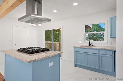 Kitchen - 4237 E Young Pl, Tulsa, OK 74115 photo 4 of 4