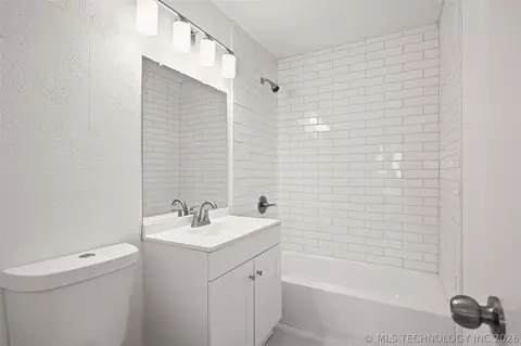 Bath - 4237 E Young Pl, Tulsa, OK 74115 photo 1 of 2