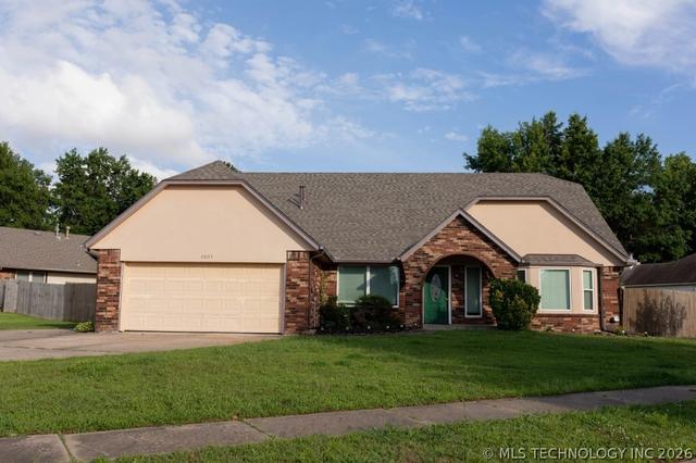 2805 W Dallas St, Broken Arrow, OK 74012