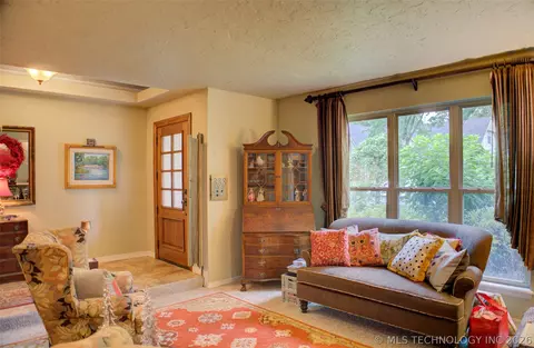 7428 E 68th St, Tulsa, OK 74133 photo 6