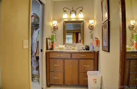 7428 E 68th St, Tulsa, OK 74133 photo 49
