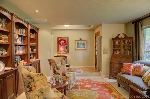 7428 E 68th St, Tulsa, OK 74133 photo 8