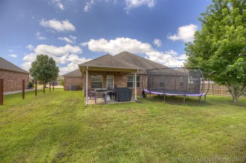 Other - 3318 E Fairmont Pl, Broken Arrow, OK 74014 photo 8 of 9