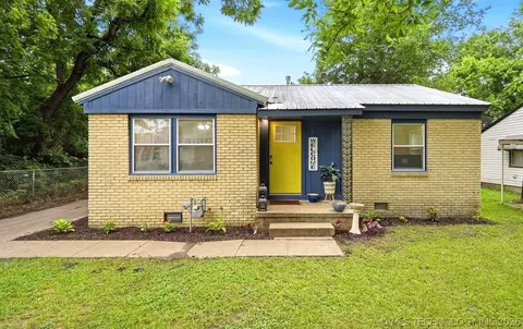 911 S Independence St, Sapulpa, OK 74066