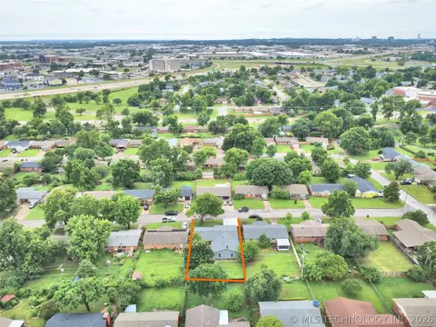 View/Area - 7423 E 30th St, Tulsa, OK 74129 photo 3 of 6