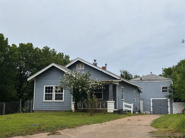 801 S 11th St, Ponca City, OK 74601