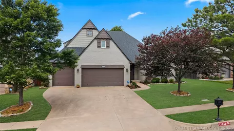 11942 S 92nd East Ave, Bixby, OK 74008