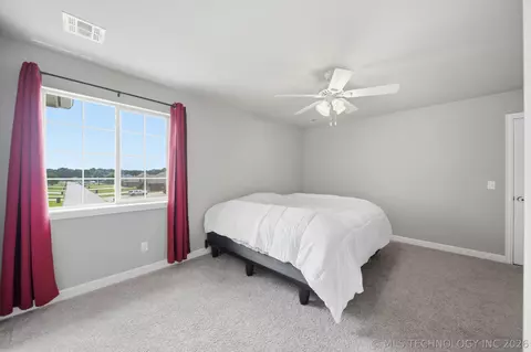 Bedroom - 21401 E 104th St S, Broken Arrow, OK 74014 photo 3 of 3