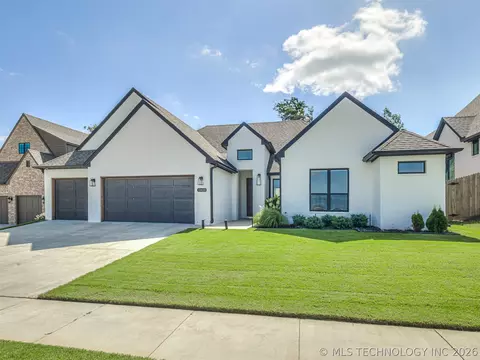 11409 S Nandina Pl, Jenks, OK 74037