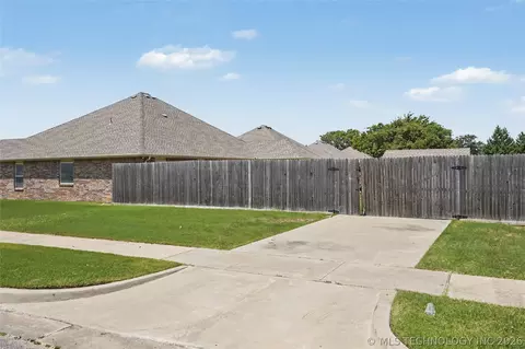 Other - 716 E Boston St, Broken Arrow, OK 74012 photo 15 of 16