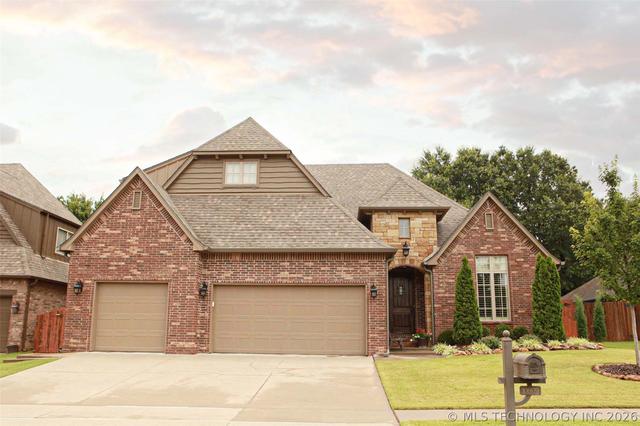 10809 S Redbud Pl, Jenks, OK 74037