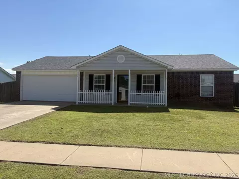 504 NElmhurst Ave, Bartlesville, OK 74006