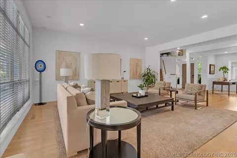Living - 5520 E 90th Ct, Tulsa, OK 74137 photo 6 of 8
