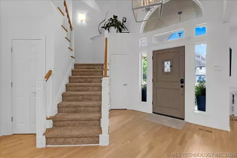 Entry Way - 5520 E 90th Ct, Tulsa, OK 74137 photo 3 of 4