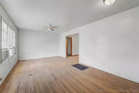 6934 E Marshall St, Tulsa, OK 74115 photo 3