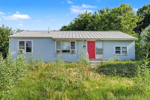 6934 E Marshall St, Tulsa, OK 74115 photo 1