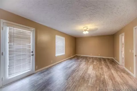 Living - 9031 E 67th Pl, Tulsa, OK 74133 photo 5 of 5
