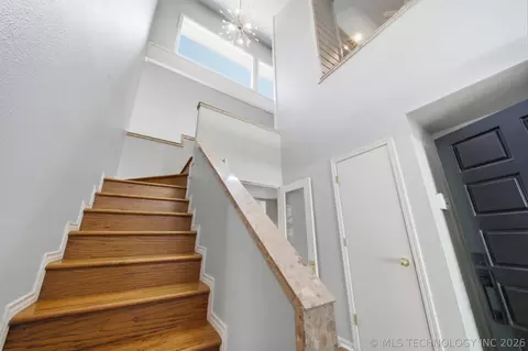 Entry Way - 7224 E 78th St, Tulsa, OK 74133 photo 4 of 6