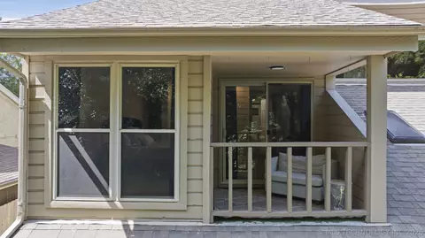 Exterior - 7224 E 78th St, Tulsa, OK 74133 photo 8 of 18