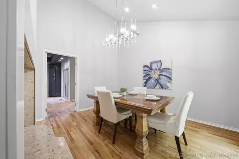Dining - 7224 E 78th St, Tulsa, OK 74133 photo 2 of 2