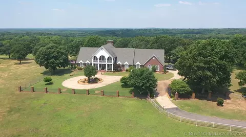 66235 S 320th Rd, Chouteau, OK 74337