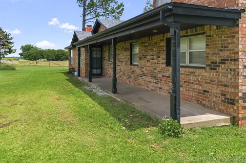 278055 State Highway 53 Hwy, Comanche, OK 73529 photo 2