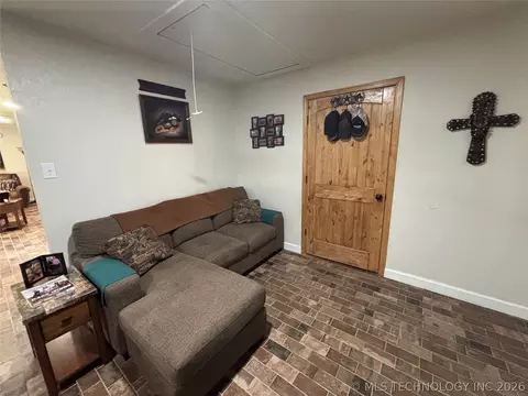 601 E Womack, Colbert, OK 74733 photo 28