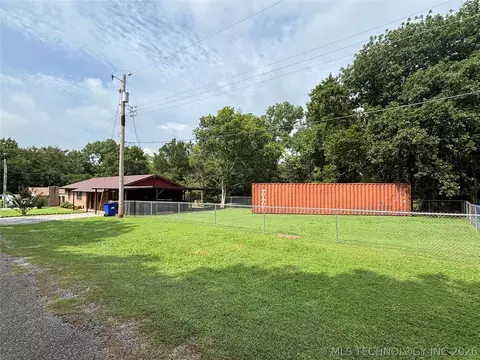 601 E Womack, Colbert, OK 74733 photo 33