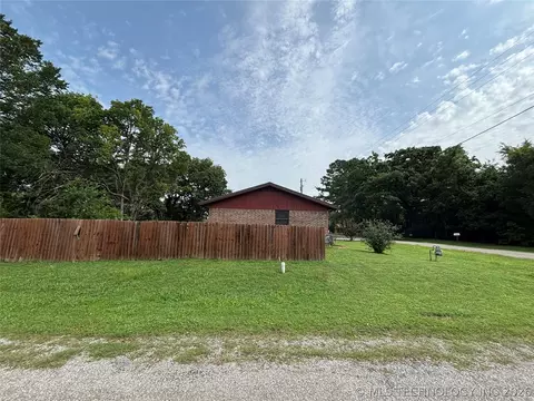 601 E Womack, Colbert, OK 74733 photo 37